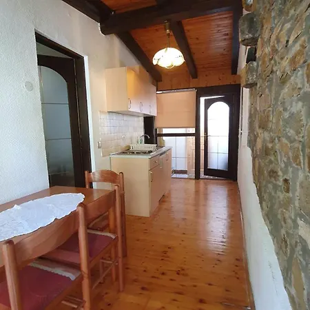 Apartmaji Mila *