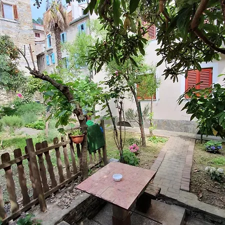 Apartman Apartmaji Mila