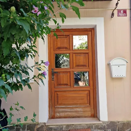 Apartman Apartmaji Mila *