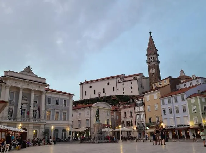 Apartmaji Mila 公寓